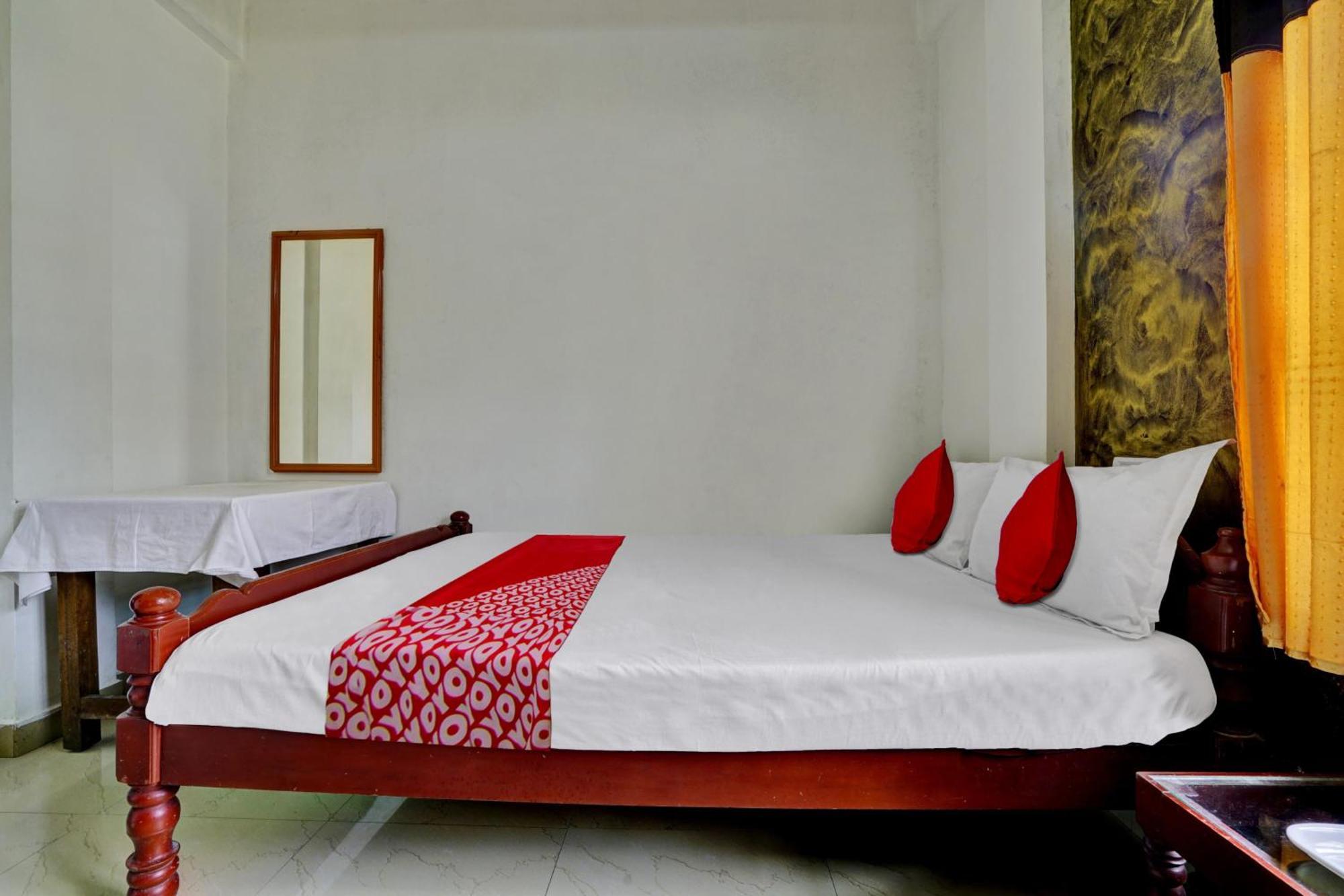 Oyo Flagship Ammu Cottage Мунар Екстериор снимка