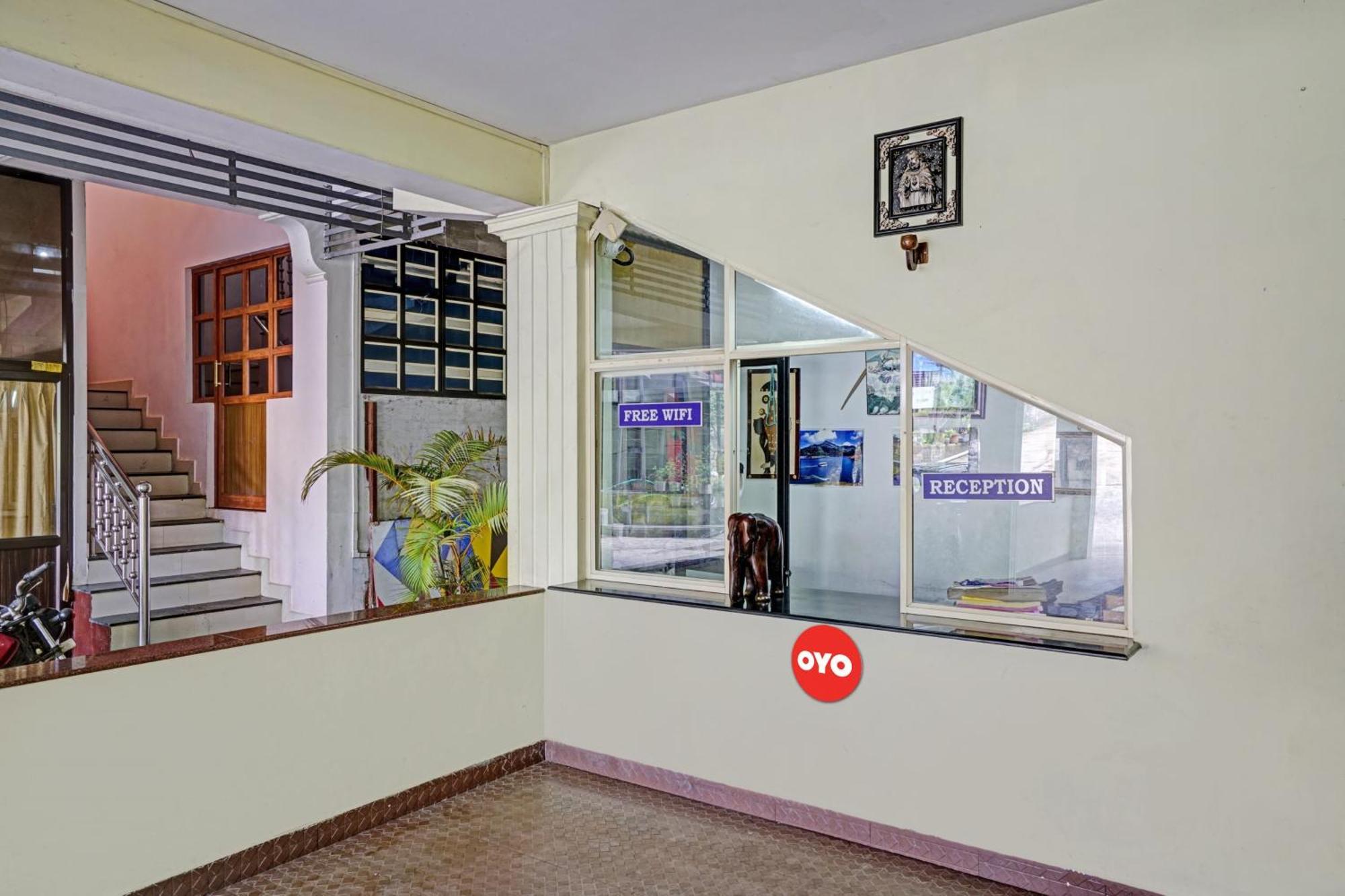 Oyo Flagship Ammu Cottage Мунар Екстериор снимка